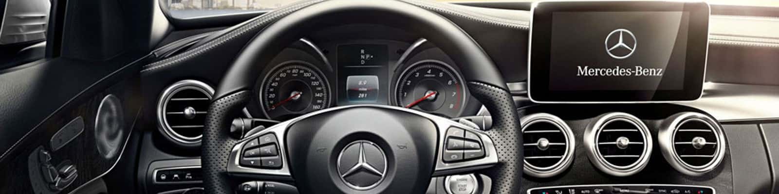 2016-mb-c-class-smaller-1
