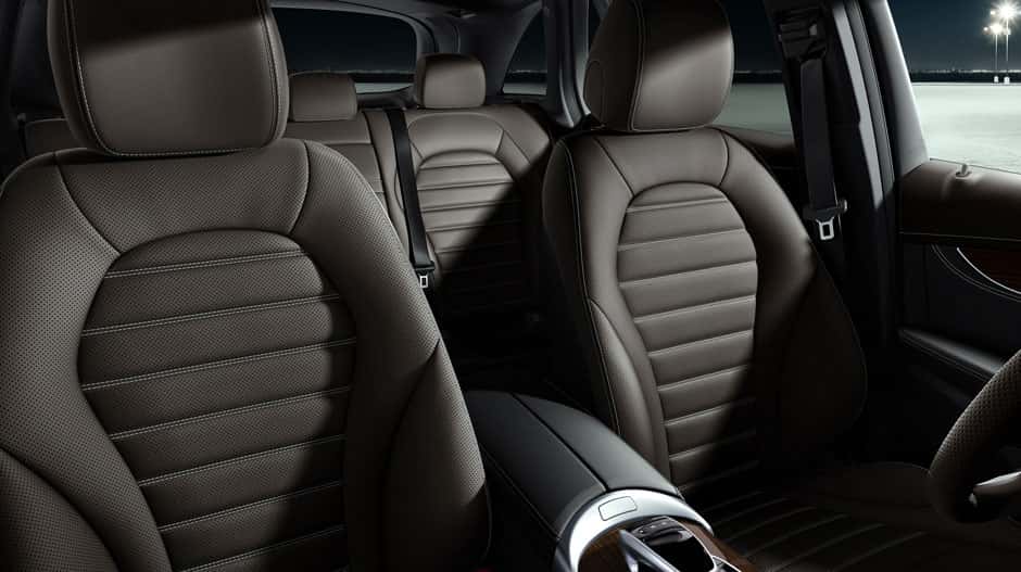 2017 Mercedes-Benz GLC interior