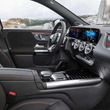 2021 Mercedes-Benz GLA interior