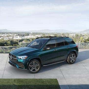 2021-mercedes-benz-gle-350-frontal-side-riverside