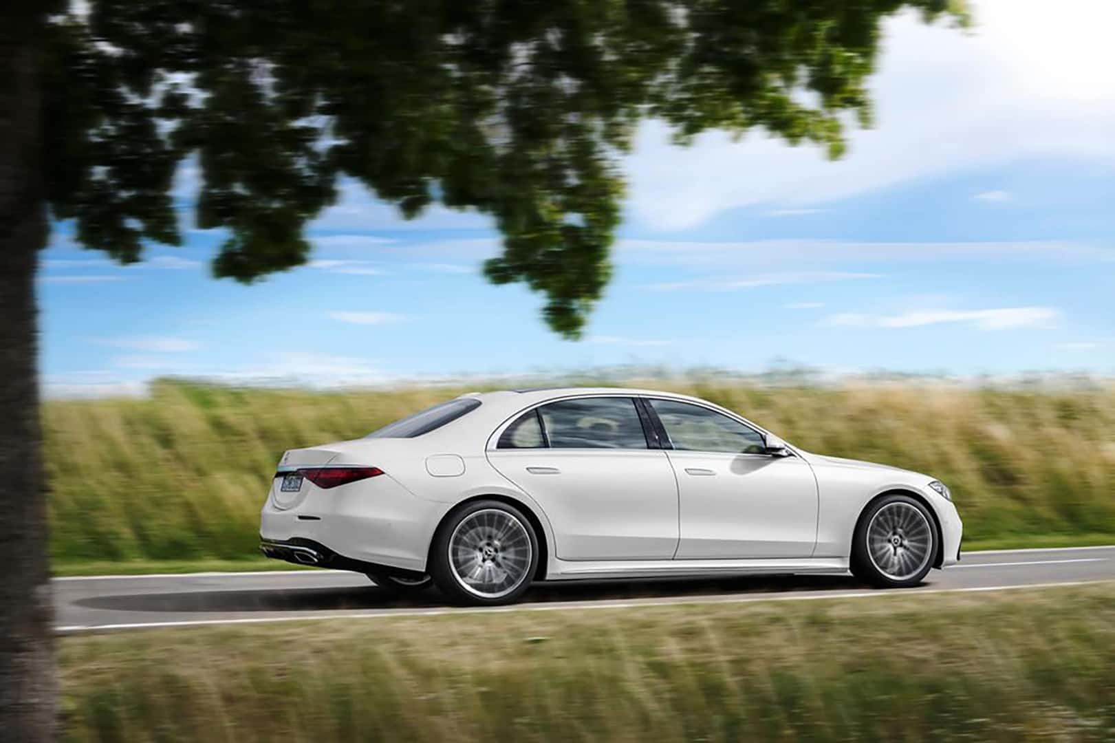 2021 Mercedes-Benz S-Class Sedan Driving