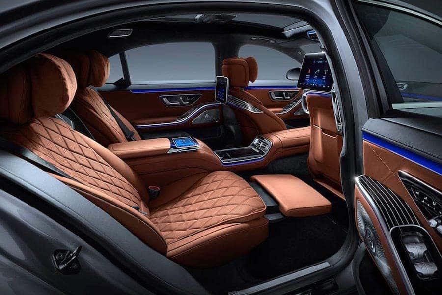 2021 Mercedes-Benz S-Class Interior Rear Entertainment